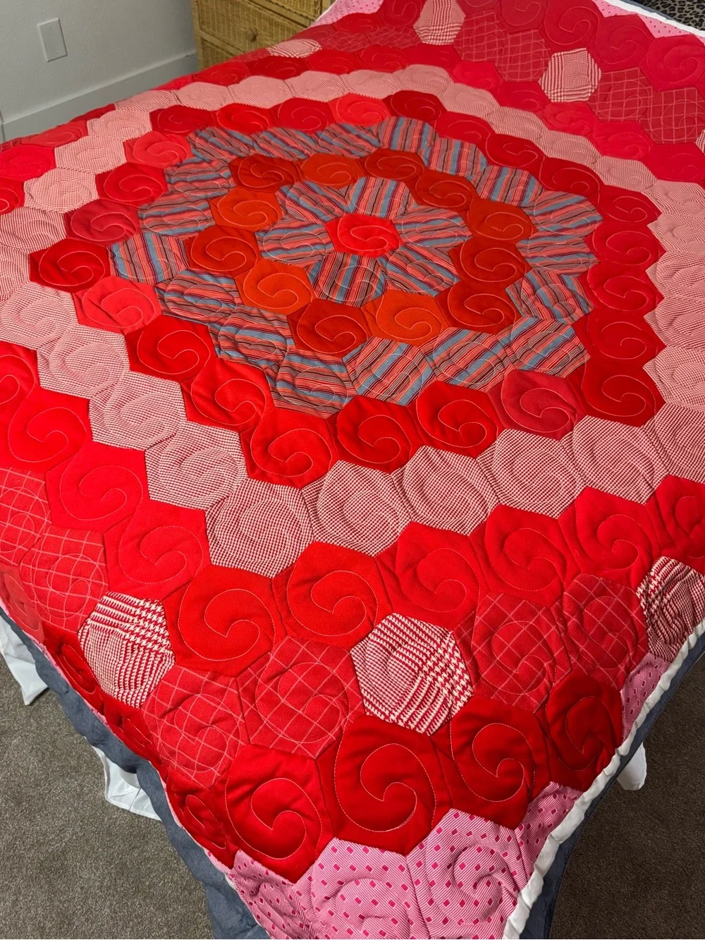 Vtg Rose Hexagon Quilted Bedspread
